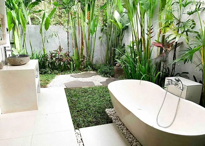 Villa Bambu Blue -